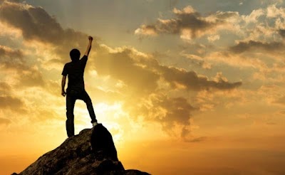 دس کڑوے سچ جوآپ کی کامیابی کو چار چاند لگاتے ہیں! | das karway sach jo aap ki kamyabi ko char chand lagaty hein