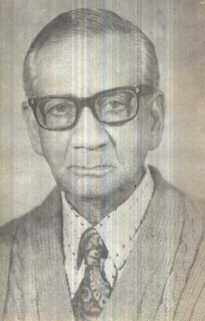 اردو کے ممتاز نقاد، محقق، شاعر، مترجم، صحافی اور افسانہ نگار جلیل قدوائی