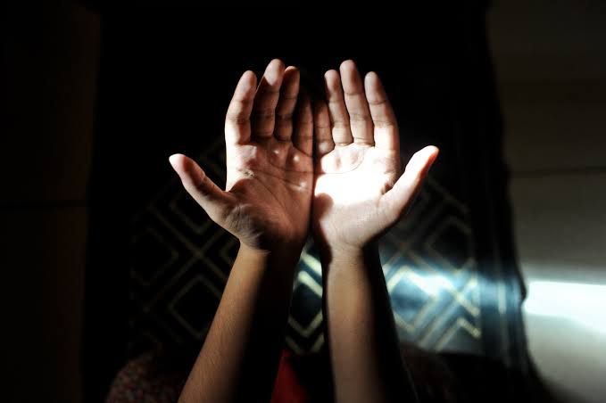 یااللہ! مجھے معاف کر دینا۔ میری تو ساری ہی غلطیاں ہیں